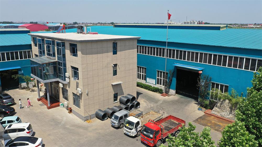 Hebei Jinan Fastener Co.,LTD mainly products: heavy hex head bolts, tension control bolts, structural high strength bolt, shear connector stud, self-drilling screws and all kinds of the steel structure fasteners. The products are used in railway bridges, high-speed railway stations, airport, high-rise steel structures.